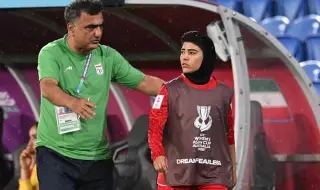 Четири жени футболитски оттеглиха молбите си за австарийско гражданство под натиск на Иран