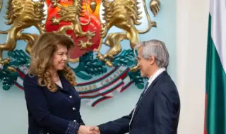 Yotova honored the Ambassador of the Republic of Argentina to Bulgaria with the Order of the Madara Horseman, Fir