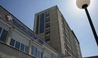 Раненият от мълнията прекара нощта в  УМБАЛ "Св. Анна" 