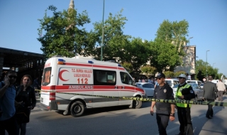 Лов на терористи след атентата в Бурса