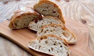 Рецепта на деня: Домашен хляб с хрупкава коричка