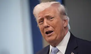 „Президентът на Съединените щати е луд“: говори се за отнемане правомощията на Тръмп