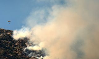 Огромен пожар в Андалусия