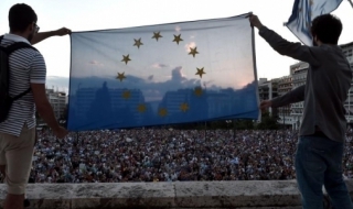 Проевропейски настроените гърци излизат на улицата