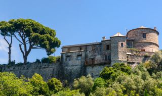 Бил Гейтс стана собственик на исторически замък в Италия