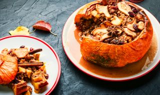 Рецепта на деня: Печена тиква със сушени плодове, ядки и локум