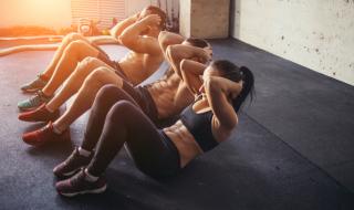 15 лесни упражнения за стегнат и плосък корем (СНИМКИ/ВИДЕО)