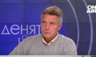 Иво Христов обясни защо хората биха убили с камъни наши партии