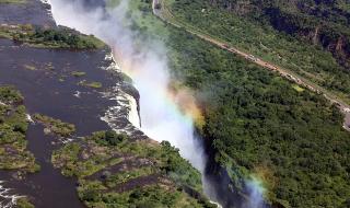 Водопадът Виктория пресъхва (ВИДЕО)