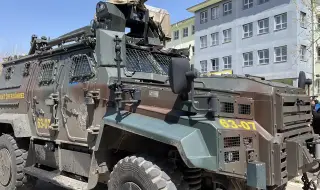 Турция блокира 940 акаунта след стрелбата в две училища