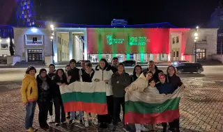 Landmark buildings in Albania were illuminated in the colors of the Bulgarian flag 