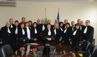 Висшият адвокатски съвет: Гешев не става за главен прокурор!