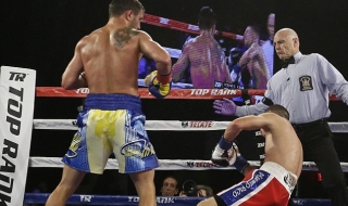 Брутален нокаут осигури историческа втора титла на Ломаченко (Видео)
