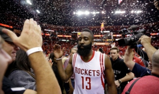 Джеймс Хардън е номер 1 в NBA според неговите колеги