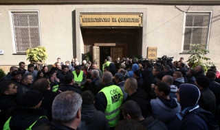 1049 лева получава полицай с 28 г. стаж