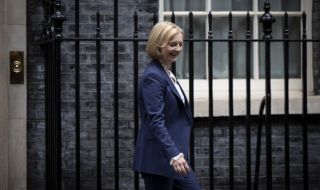 Започнаха критиките към новия британски премиер