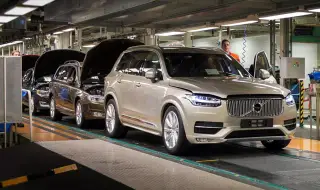 Заради спада в търсенето на електромобили и Volvo съкращава хиляди работни места 
