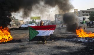 Битка за власт между двама генерали: какво се случва в Судан