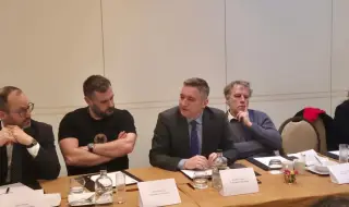 Вигенин: Енергийният преход е въпрос на сигурност, конкурентоспособност и социална справедливост