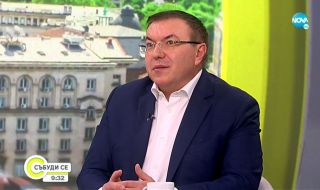 Ангелов за срещата с ПП: Не е димна завеса