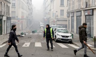 Атентаторът от Париж - с "патологична омраза към чужденците"
