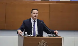 Божанков: От ИТН изглеждат като след колоноскопия във ветеринарна клиника