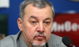 Емил Георгиев: Безсмислен е вот след 4 месеца