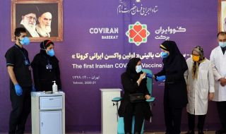 САЩ пречат на Иран да внесе ваксина