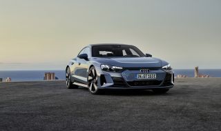 Audi обяви сервизна акция заради грешка в ръководството за употреба