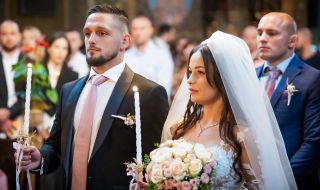Кои български звезди вдигнаха тайни сватби? (СНИМКИ)