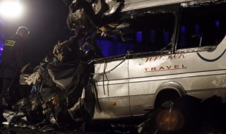 Жестока катастрофа в Полша взе осем жертви