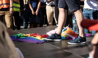 Полша ще бъде съдена заради „свободните от ЛГБТИ зони“