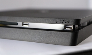 Изтекоха снимки на обновения PlayStation 4