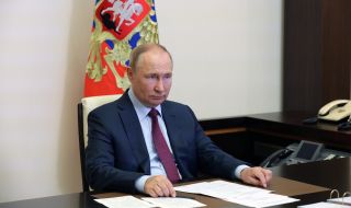 Путин с удоволствие ще пробие първо България