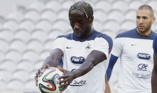 Бакари Саня спира с националния на Франция