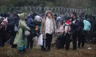 Повишено напрежение на границата с Беларус! Полша разреши използване на оръжие срещу мигрантите