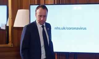 Коронавирус: Новите вентилатори във Великобритания ще са готови следващата седмица