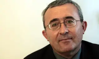 Николай Слатински: Отдавна пиша, че глобалното затъпяване е по-опасно от глобалното затопляне