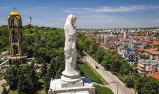 Премахнаха 15 военни паметника от регистрите в Хасковско