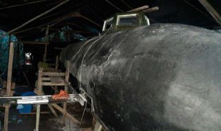 Хванаха електрическа подводница, построена от колумбийски наркобарони