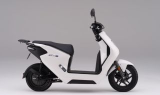 Honda представи ел.скутер със сменяеми батерии 
