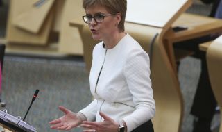 Взаимни обвинения на върха в Шотландия