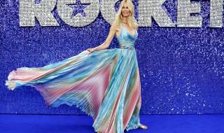 На 50 г. Кладуия Шифър все още кара всички да затаят дъх (СНИМКИ)