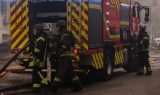 Руски дронове удариха бензиностанции и пожарна в Полтава