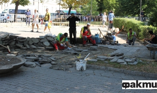 Ремонт след погрома (СНИМКИ)