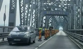Спират движението на „Дунав мост“ при Русе