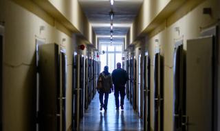 Българин ще лежи 9 г. в италиански затвор