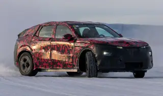 Първи поглед към изцяло новото Alfa Romeo Stelvio