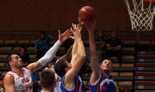 Лукойл ще играе финал след успех над Черно море