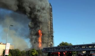 Огнен ад! 20 души се натровиха при пожар в модерна сграда, която изгоря напълно